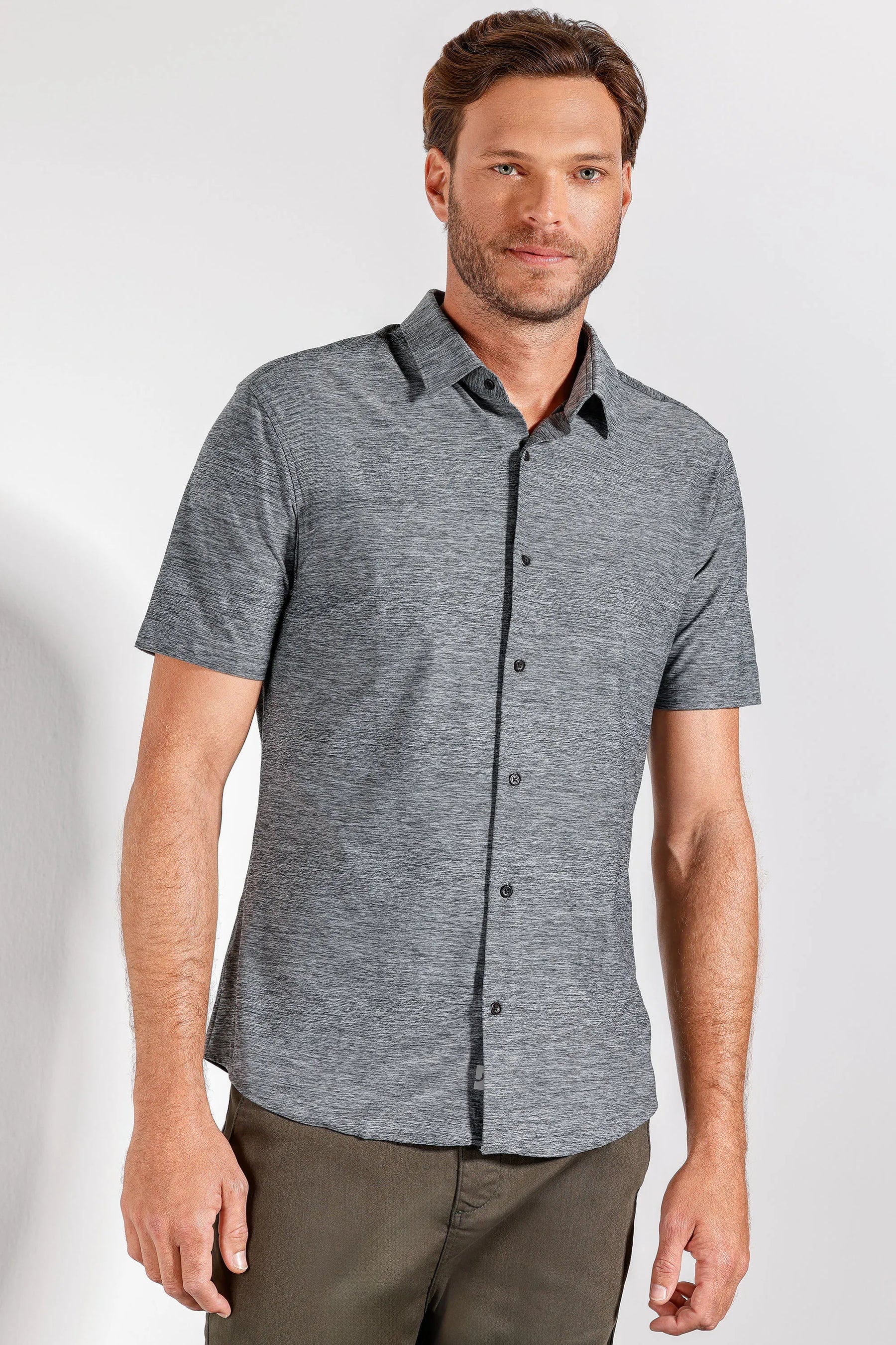 Camisa Slim em Malha Tecnológica Mescla Cinza Mescla