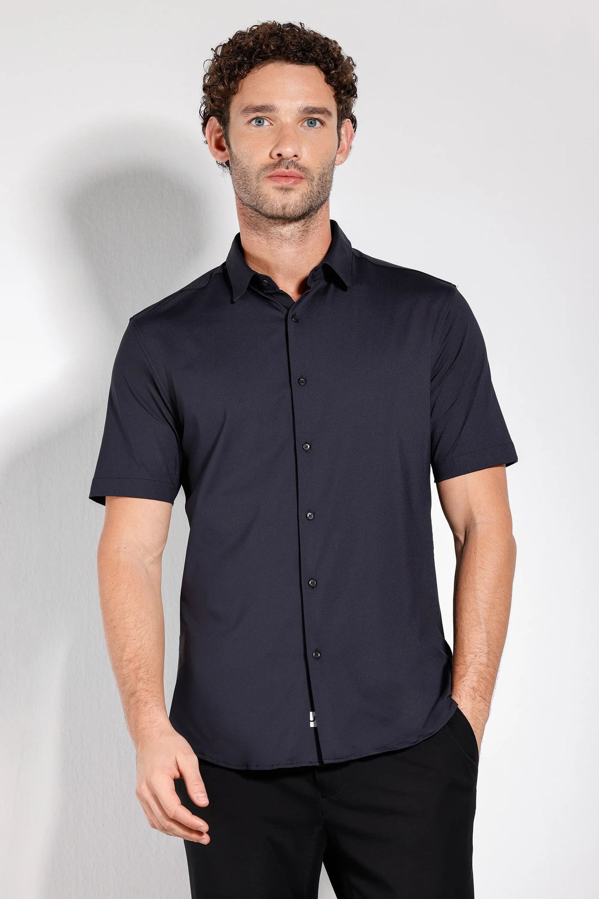 Camisa Recovery Tech Manga Curta Preto